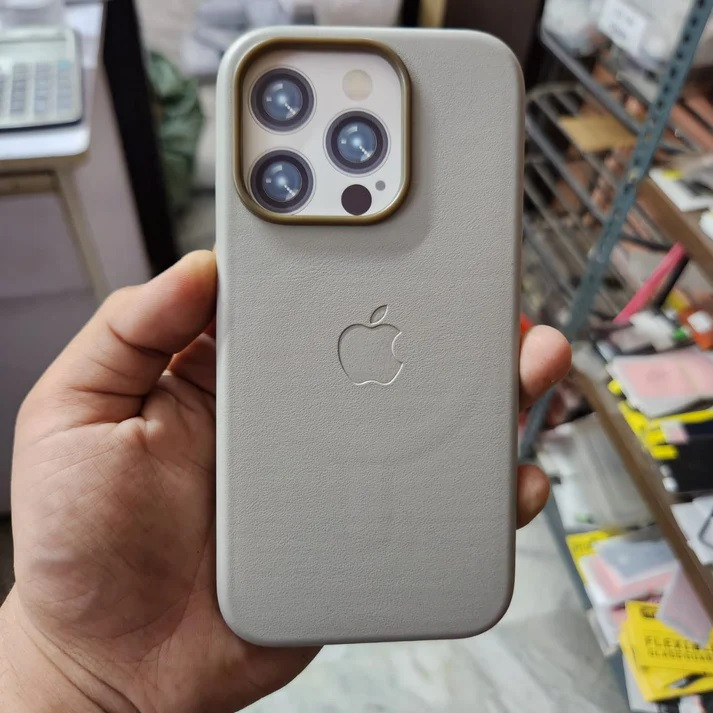 iPhone 16 Plus FineWoven Leather Case With MagSafe Gray