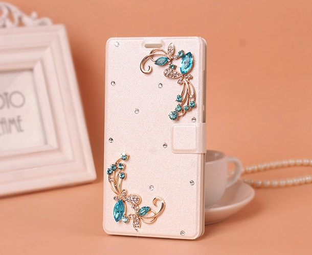 Fancy Bling Rhinestone Silky Flip Case for iPhone SE  5s 5